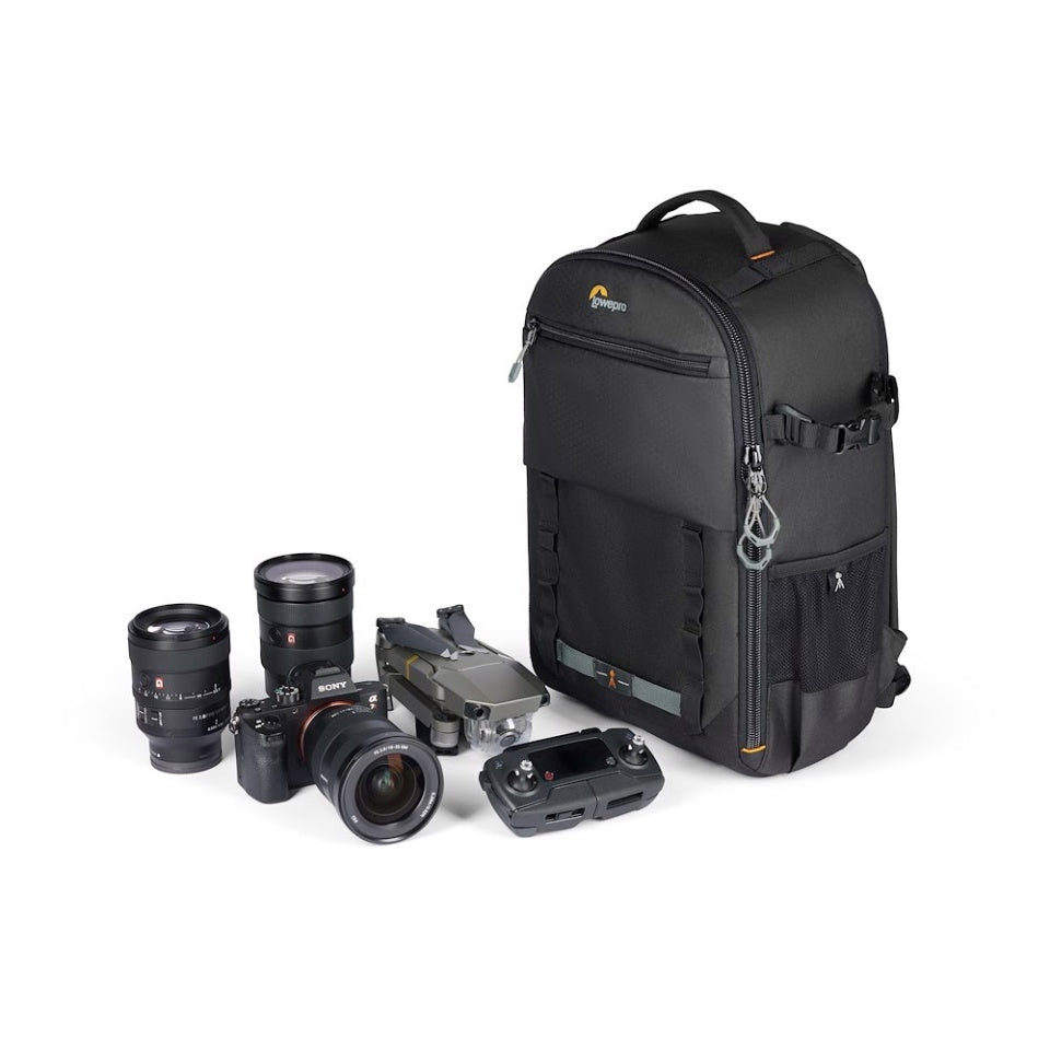 MALETIN LOWEPRO ADVENTURA BP 300 III BLACK