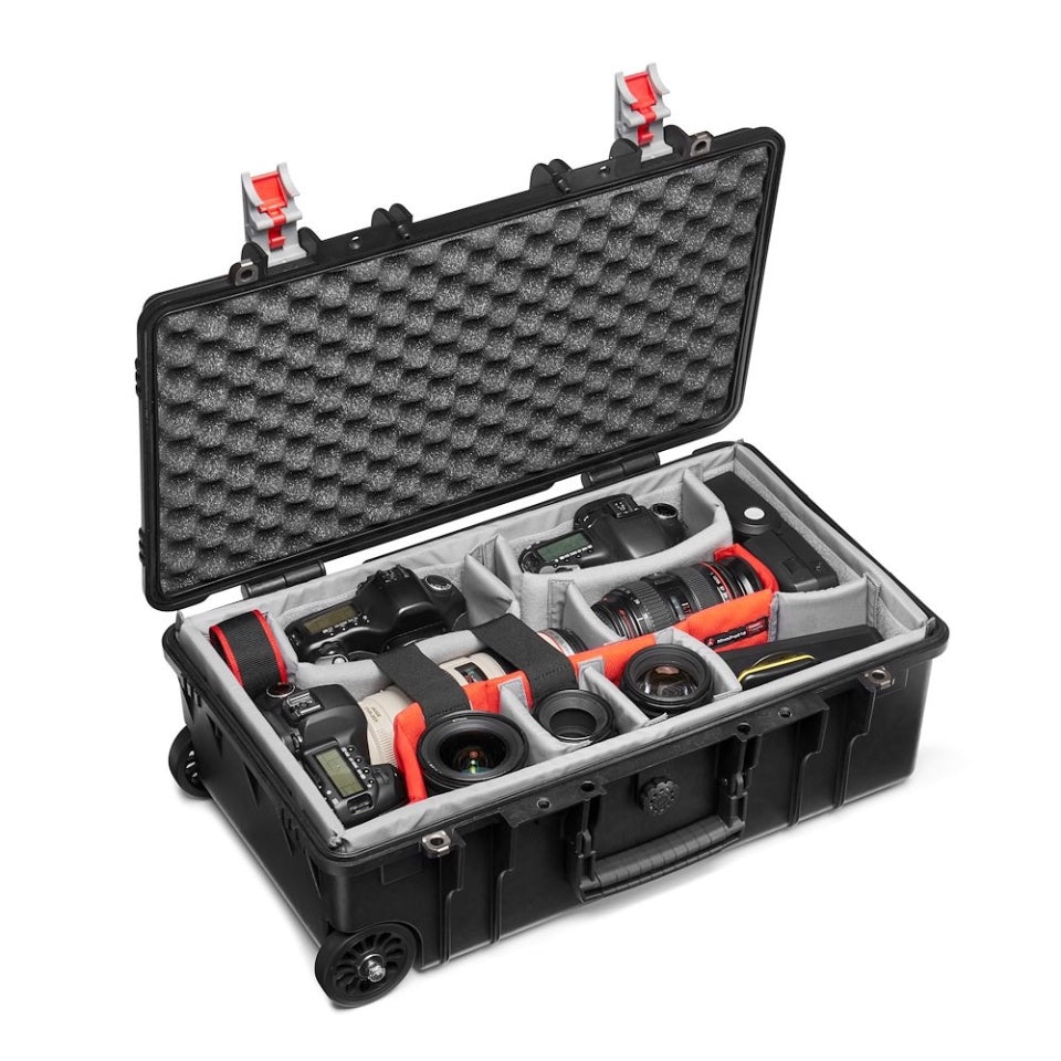 CASE MANFROTTO CON RUEDAS LIGHT RELOADER TOUGH-55