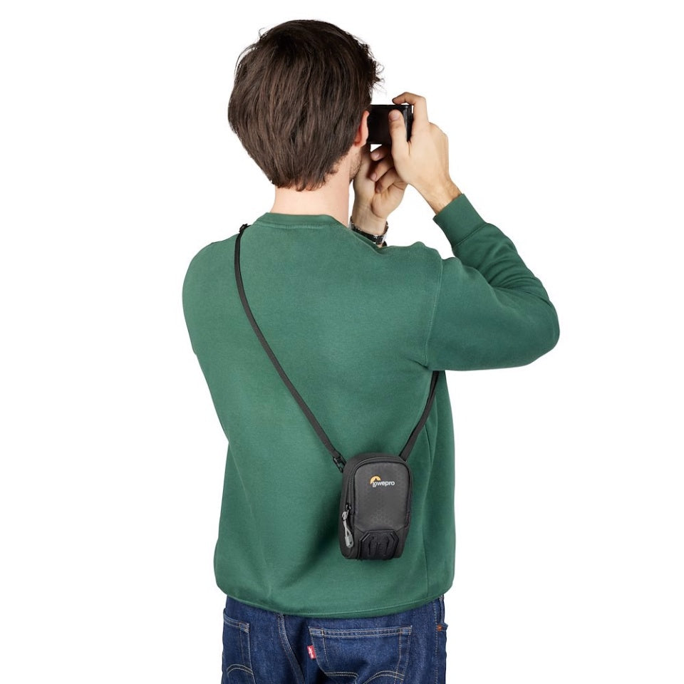 ESTUCHE LOWEPRO ADVENTURA CS 20 III BLACK