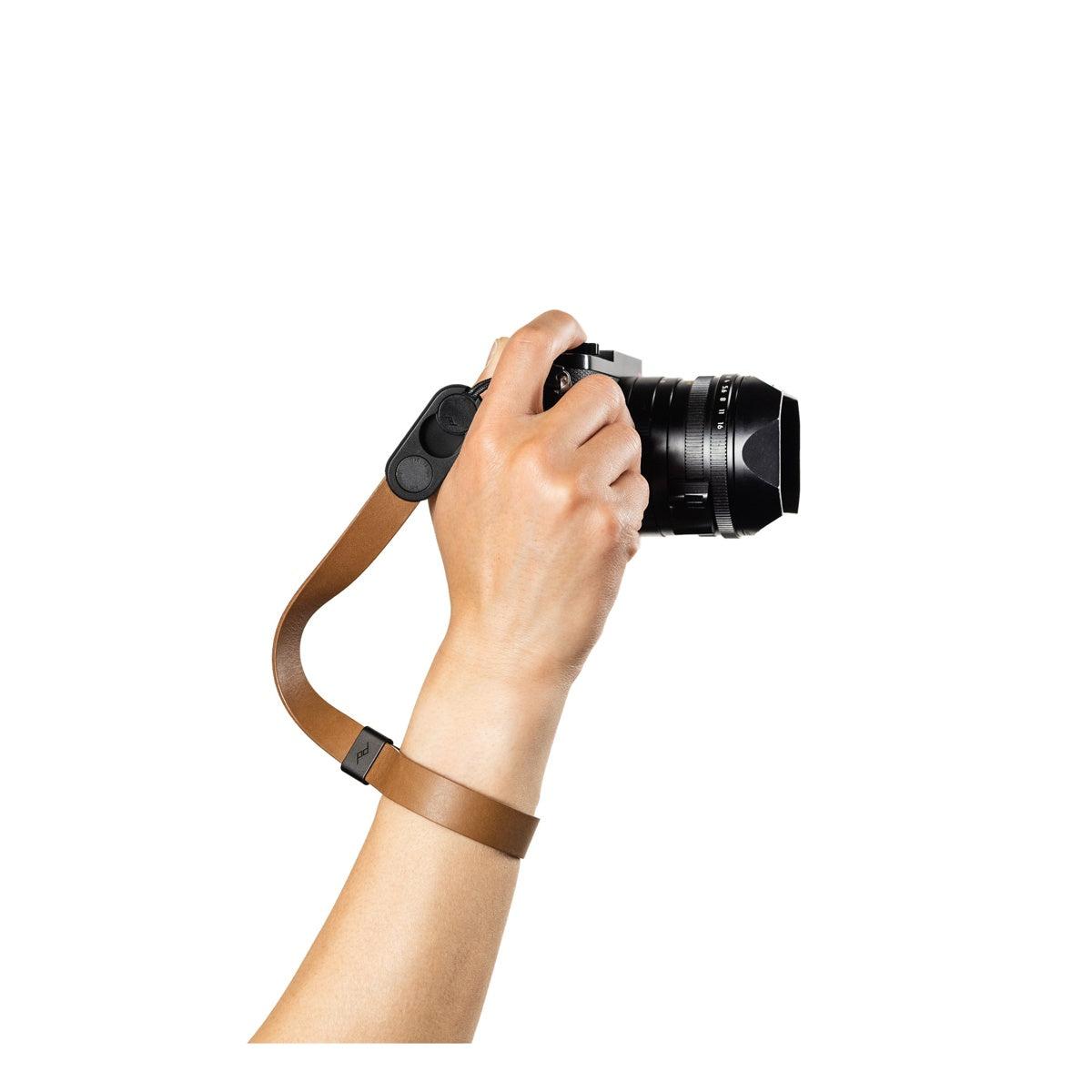 CUFF LEATHER WRIST-TAN