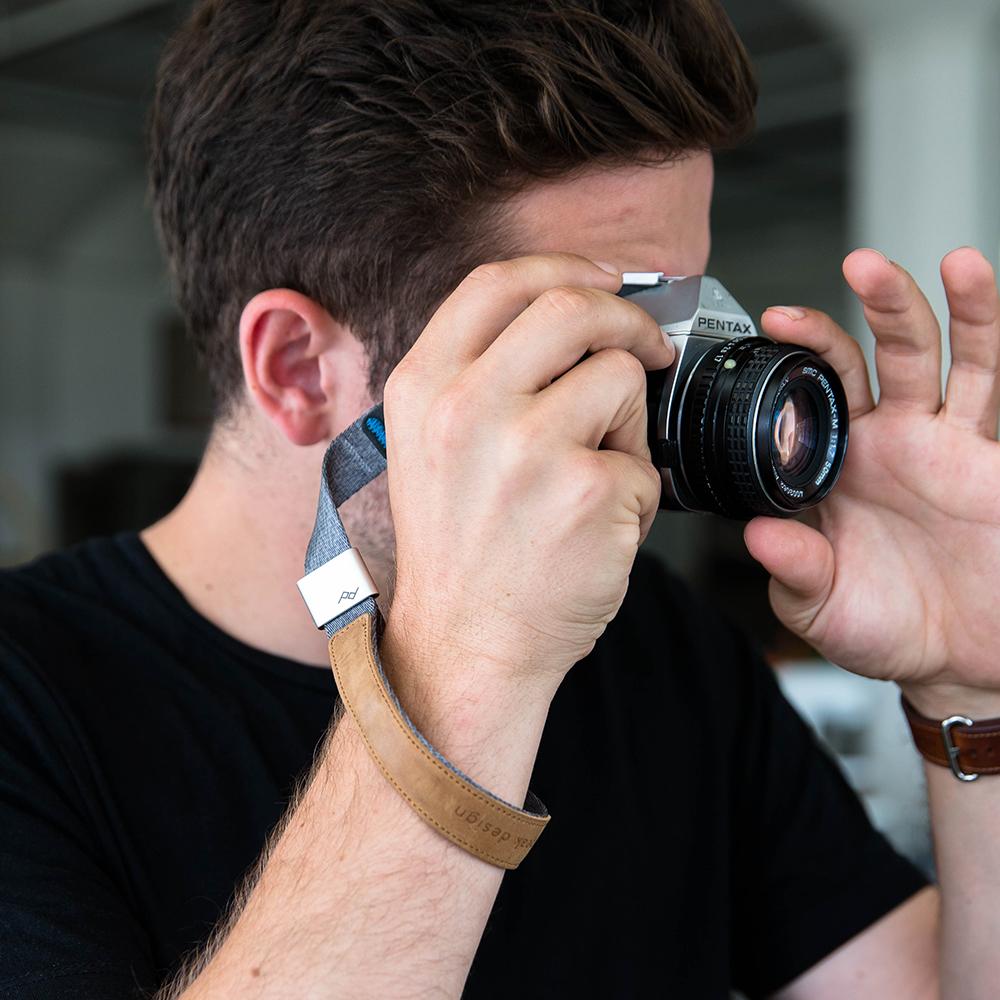 CUFF PEAK DESIGN BLACK