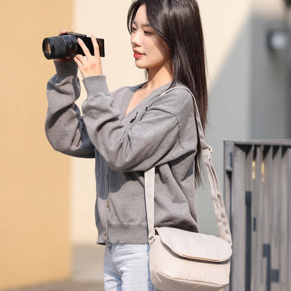 BOLSO ULANZI DE HOMBRO LIGERO B011