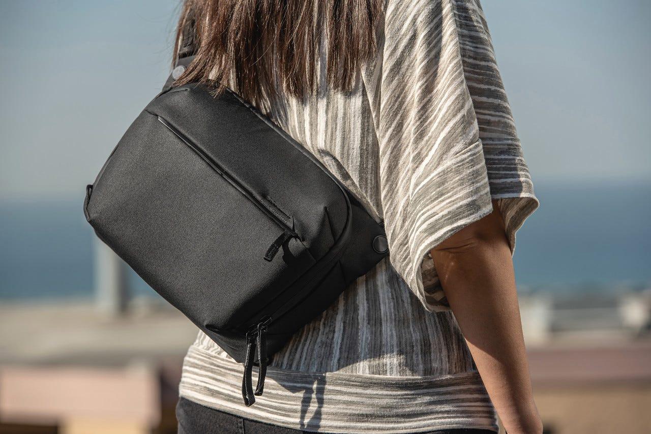 EVERYDAY SLING 6L V2 BLACK